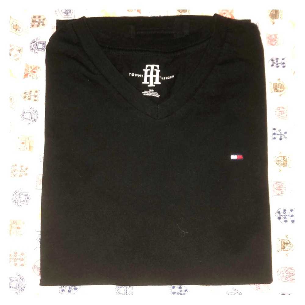 Tommy Hilfiger V- Neck